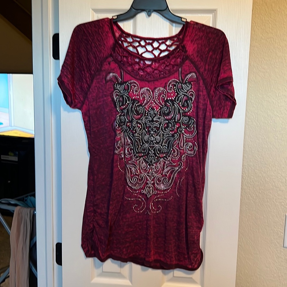 Maurices thin shirt
